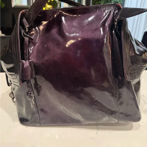 Salvatore Ferragamo Deep Burgundy Patent Shoulder Bag - Picture 7 of 9